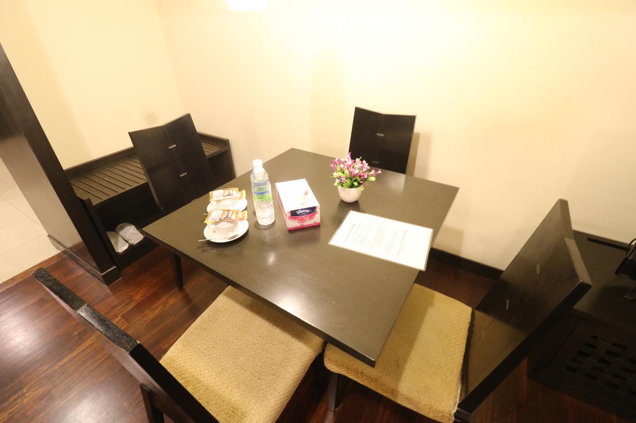 Millennium Suite At Pyramid Tower Петалинг Джая Екстериор снимка